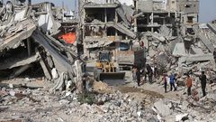 الاحتلال يصعّد عدوانه على غزة: غارات جنوبًا وقصف وسط القطاع وأزمة صحية خانقة