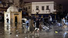 فيضانات آسفي المغربية تودي بحياة 37 شخصًا وأعمال واسعة لإزالة المخلفات