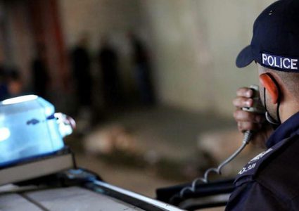 القبض على تاجر مخدرات محكوم بالسجن المؤبد15 عامًا في ضواحي القدس