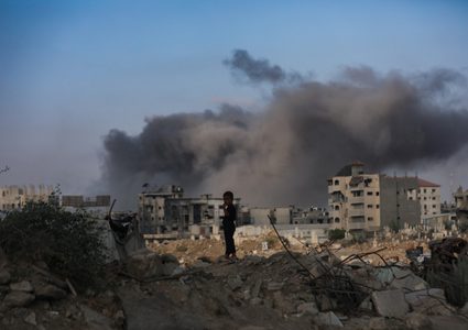 إصابات بينها حرجة في قصف للاحتلال وسط مدينة غزة