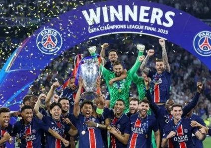 باريس سان جيرمان يتوج بلقب كأس القارات للأندية بعد فوز مثير على فلامنغو