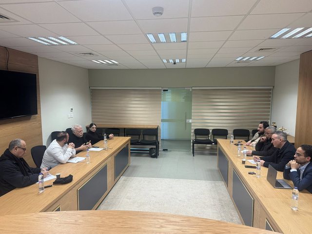 النّجاح تستضيف البروفيسور ناثان براون لتعزيز الحوار الدولي حول القضية الفلسطينية