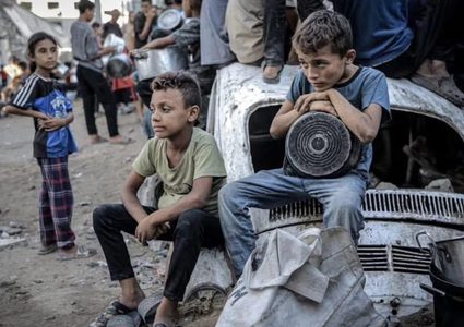 أطباء بلا حدود: أطفال غزة يموتون بردا وندعو إسرائيل لإدخال المساعدات