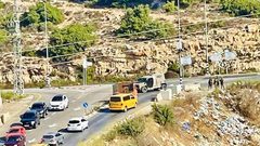 قوات الاحتلال تغلق بوابة عطارة شمال رام الله