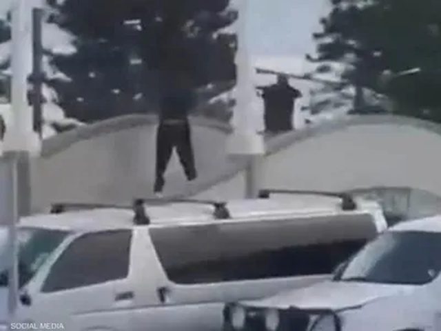 تفاصيل صادمة قبل "مذبحة بوندي".. وقرار بحق نافيد أكرم