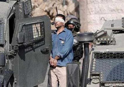 الاحتلال يعتقل شابا من حي الثوري في القدس