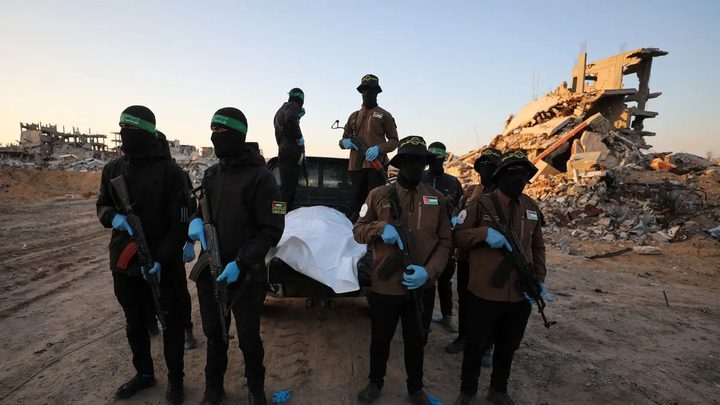 إسرائيل تبحث في القاهرة استعادة جثة الرهينة الأخيرة وسط جمود مفاوضات غزة