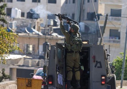 الاحتلال يقتحم مخيمي العين وعسكر الجديد في نابلس