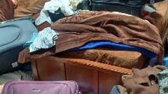 جانب من الخراب والدمار الذي خلّفته قوات الاحتلال عقب مداهمة منازل الأهالي خلال اقتحام بلدة جبع جنوب جنين.