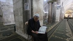 قيود وغرامات باهظة.. "بن غفير" يدفع بقانون جديد يستهدف الأذان في المساجد