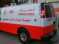 إصابة مواطن بحروق واختناق إثر حريق منزل في الخليل