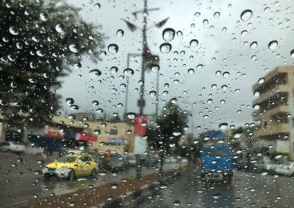 حالة الطقس: تعمق المنخفض الجوي والتحذير من شدة سرعة الرياح