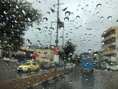 حالة الطقس: تعمق المنخفض الجوي والتحذير من شدة سرعة الرياح