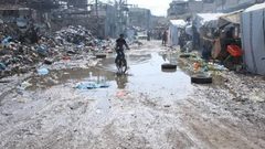 بلدية غزة: تحديات في مواجهة المنخفض الجوي بسبب تدمير شبكات التصريف ونقص الوقود