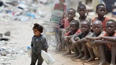 "يونيسف": 2025 كان الأسوأ لملايين الأطفال بسبب الجوع والحروب