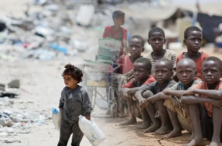"يونيسف": 2025 كان الأسوأ لملايين الأطفال بسبب الجوع والحروب