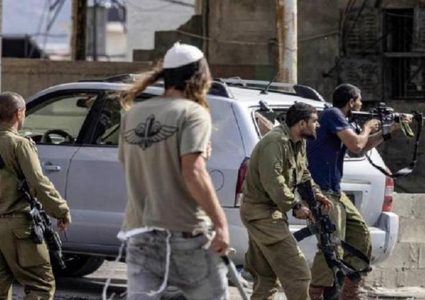 مستوطن يطلق الرصاص على مركبة شرق بيت لحم