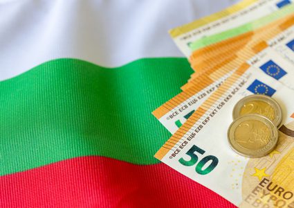 بلغاريا تعتمد اليورو رسميًا وسط مخاوف شعبية من التضخم