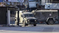 الاحتلال يواصل اقتحام جبع ويداهم منازل