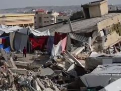 النازحون يعلّقون آمالهم مع العام الجديد على التعافي وسط حالة من الخذلان