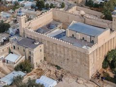 الأردن يدين قرار الاحتلال سحب صلاحيات في الحرم الإبراهيمي من بلدية الخليل