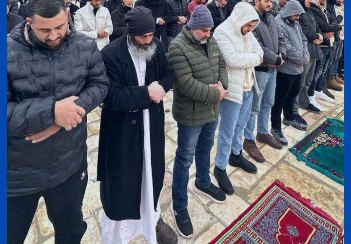 50 ألف مصل أدوا صلاة الجمعة في رحاب المسجد الأقصى المبارك