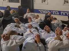 تحذير أممي من تنفيذ أحكام الإعدام بحق الأسرى