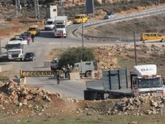 الاحتلال يغلق مدخل قرية النبي صالح شمال رام الله