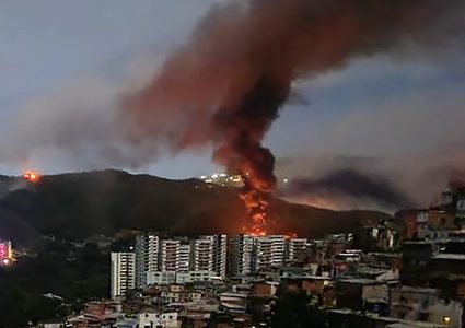 هجوم فنزويلا: مقتل جنود ومدنيين واعتقال الرئيس خلال 30 دقيقة