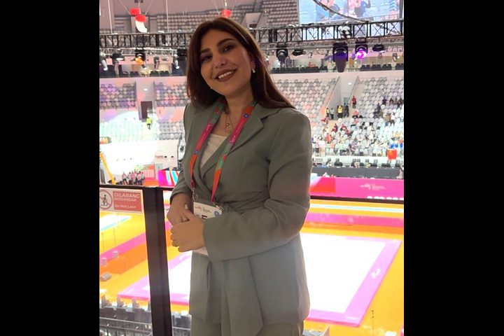 أول حكم فلسطيني: ندى الأطرش تحصل على الشارة الدولية بالجمباز