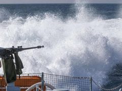 استشهاد صياد وإصابة آخر برصاص الاحتلال جنوب قطاع غزة