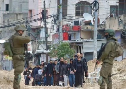 الأونروا: 12 الف طفل نازح قسراً في الضفة