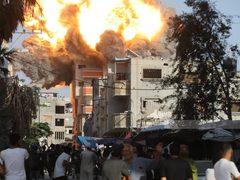 غزة: استشهاد 4 مواطنين وإصابة آخرين في قصف للاحتلال استهدف نازحين غرب خان يونس