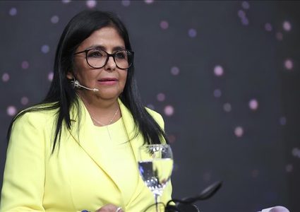 بعد اعتقال مادورو .. رئيسة فنزويلا بالإنابة تدعو أميركا للتعاون