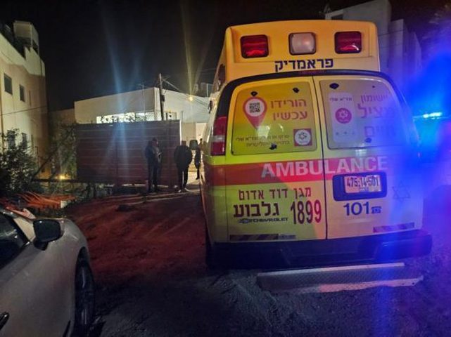 مقتل أب وابنه في الناصرة.. 7 قتلى في الداخل المحتل منذ بداية العام