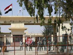 نتنياهو: معبر رفح لن يفتح حتى استعادة جثة المحتجز من غزة