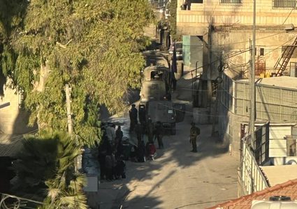 الاحتلال يداهم عشرات المنازل في حزما