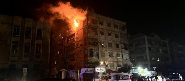 مقتل 4 سوريين على الأقل جراء قصف لقسد على أحياء في حلب