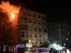 مقتل 4 سوريين على الأقل جراء قصف لقسد على أحياء في حلب