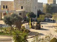 قوات الاحتلال تقتحم جامعة بيرزيت وتطلق الرصاص الحي وقنابل الغاز