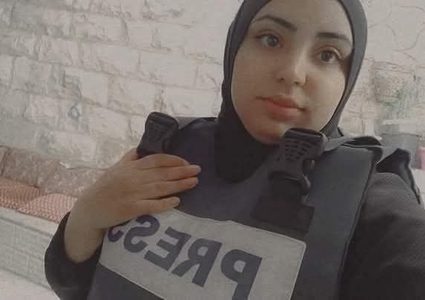 الاحتلال يفرج عن الصحفية أشواق عوض من الخليل