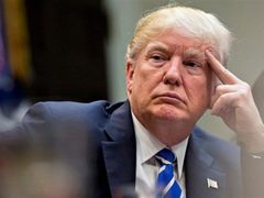 إدارة ترامب تلوح باستخدام الجيش للحصول على غرينلاند