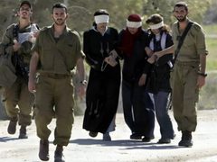 نادي الأسير: الاحتلال يعتقل خمس نساء منذ بداية العام الجاري