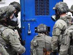 عائلة مستوطن قتيل تطالب محكمة الاحتلال بإعدام الأسير أحمد سامر دوابشة