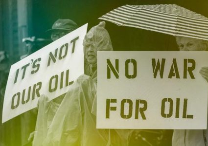 فريدمان: "تحرير النفط لا الشعوب: خطة ترامب الحقيقية لفنزويلا"