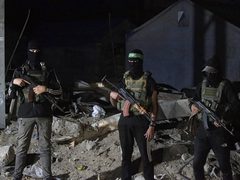 غزة: حركة حماس تتهم إسرائيل بانتهاك وقف إطلاق النار بضوء أخضر أميركي