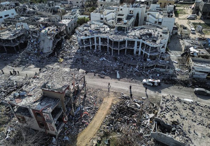 في ظل غياب أفق للحل.. هآرتس: إقامة مدينة إيواء لـ20 ألف نازح جنوب رفح