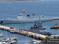 مناورات بحرية لروسيا والصين وإيران قبالة سواحل جنوب أفريقيا