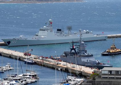 مناورات بحرية لروسيا والصين وإيران قبالة سواحل جنوب أفريقيا