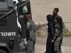الاحتلال يعتقل مواطنة من نابلس